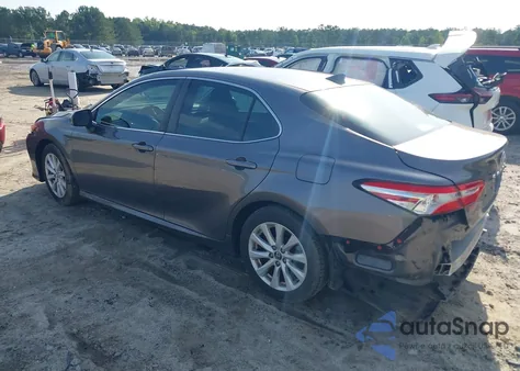 2020 Toyota Camry Le from USA, damaged, VIN 4T1C11AK4LU891550